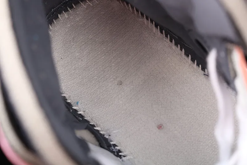 All categories Air Jordan Jordan series basketball shoes Air Jordan 1 High G version Air Jordan 1 Zoom Air CMFT AJ1 Joe 1 pink glaze Sakura pink high-top basketball shoes CT0979-601